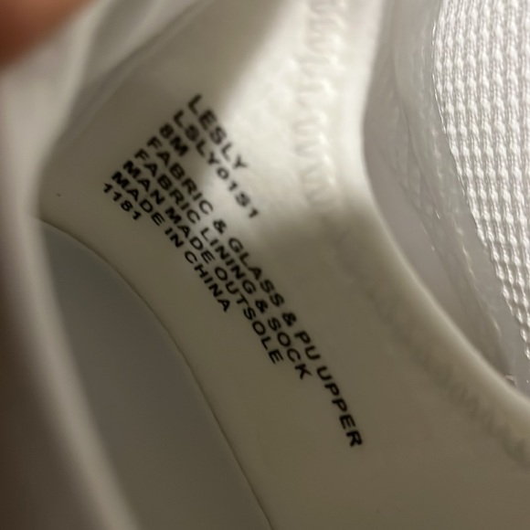 Steve Madden white shoes - Picture 9 of 10